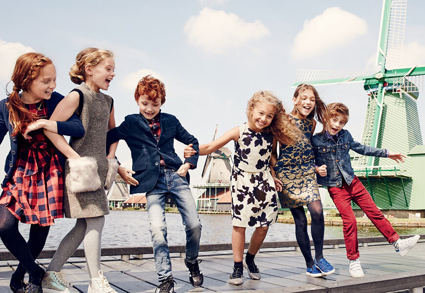 Ut labore et dolore magna aliqua